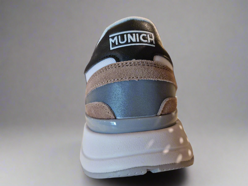 Munich White Soon Sneaker