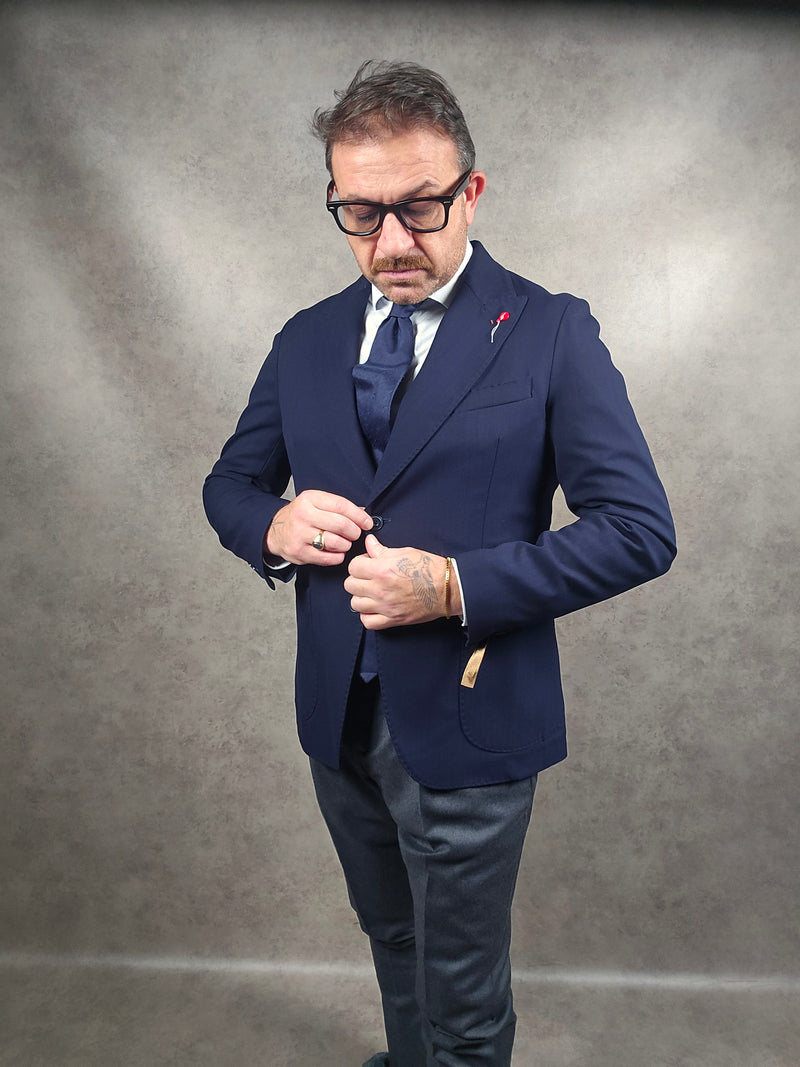Bernese Herringbone Textured Navy Blazer